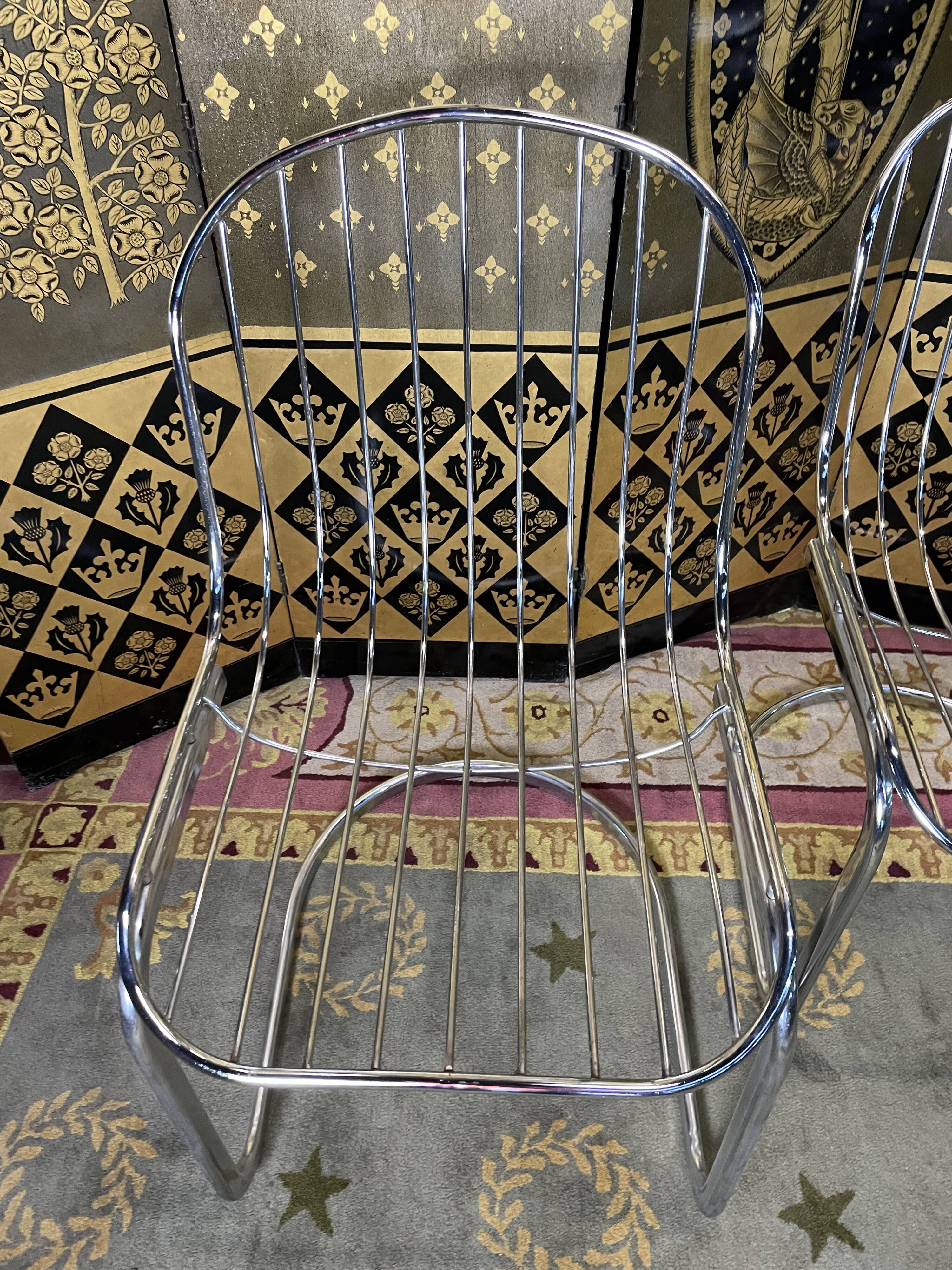 Suite of 4 chrome metal chairs 1970