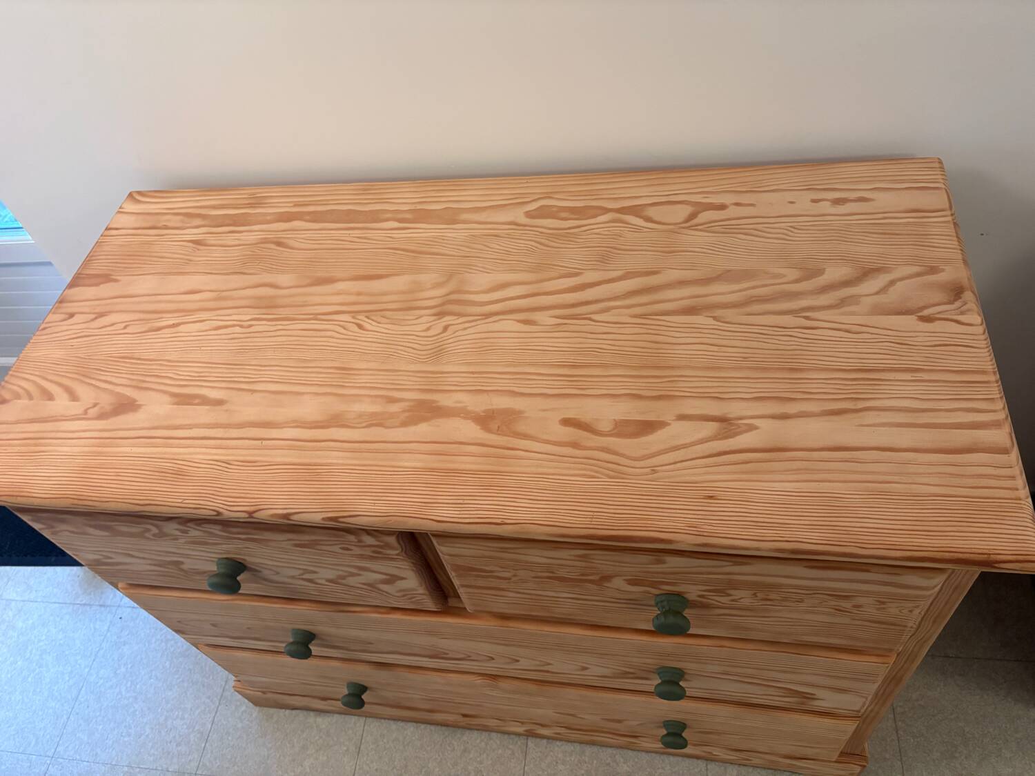 Natural pine chest of drawers - green knobs