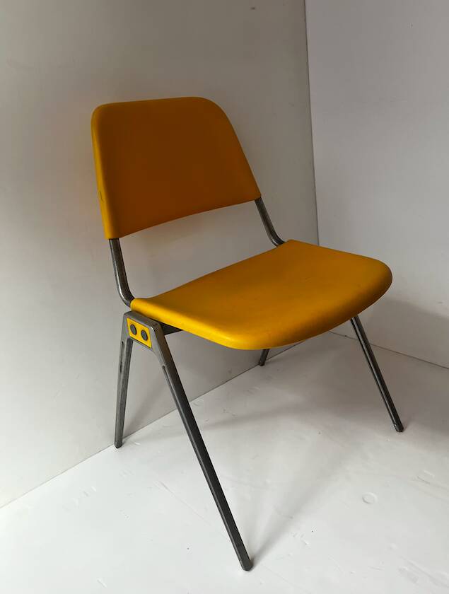 Vintage yellow metal chair Don Albinson for Knoll