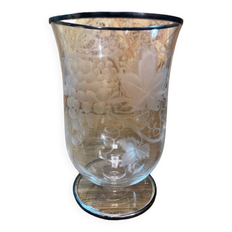 Large art deco vase, engraved, grape decoration, silver metal frame, baccarat era