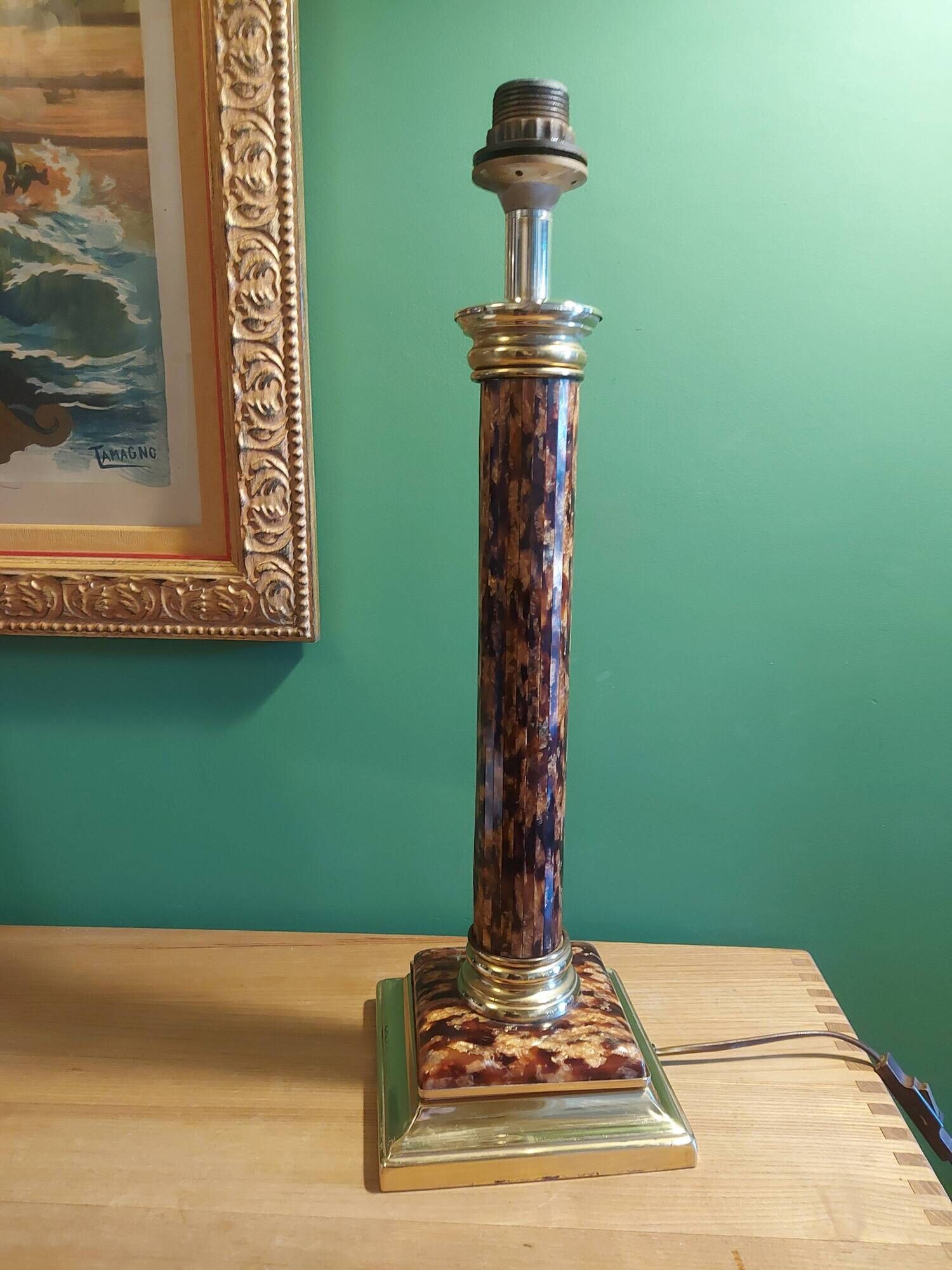 Lamp foot column tortoiseshell way of the house Le Dauphin