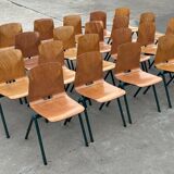 Chaise de salle à manger vintage industrielle Pagwood de Woodmar Design des années 70