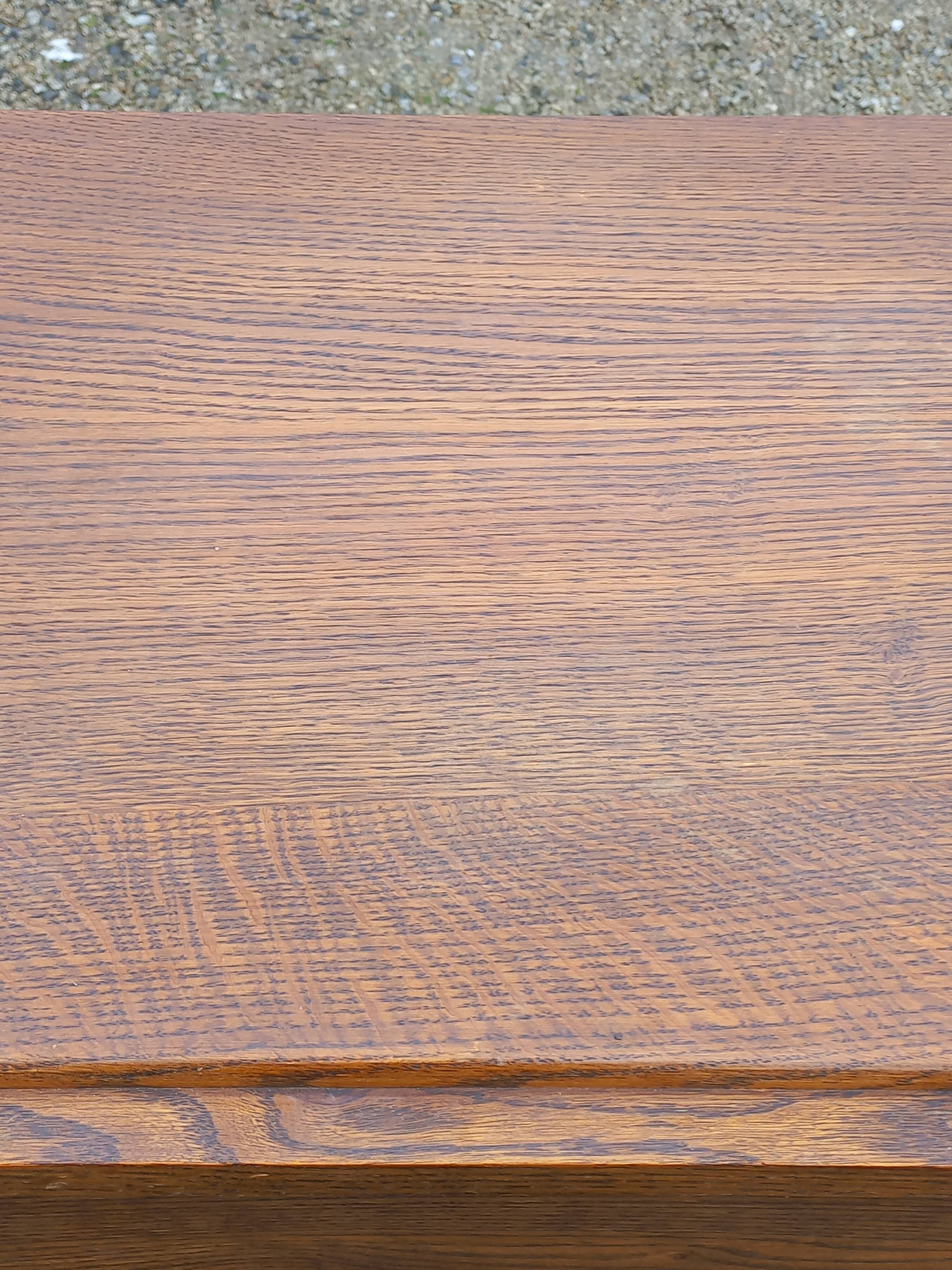 Vintage chest of drawers from the 50s in solid oak legs compass 4 drawers