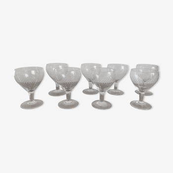 Lot de 8 verres à pied en cristal