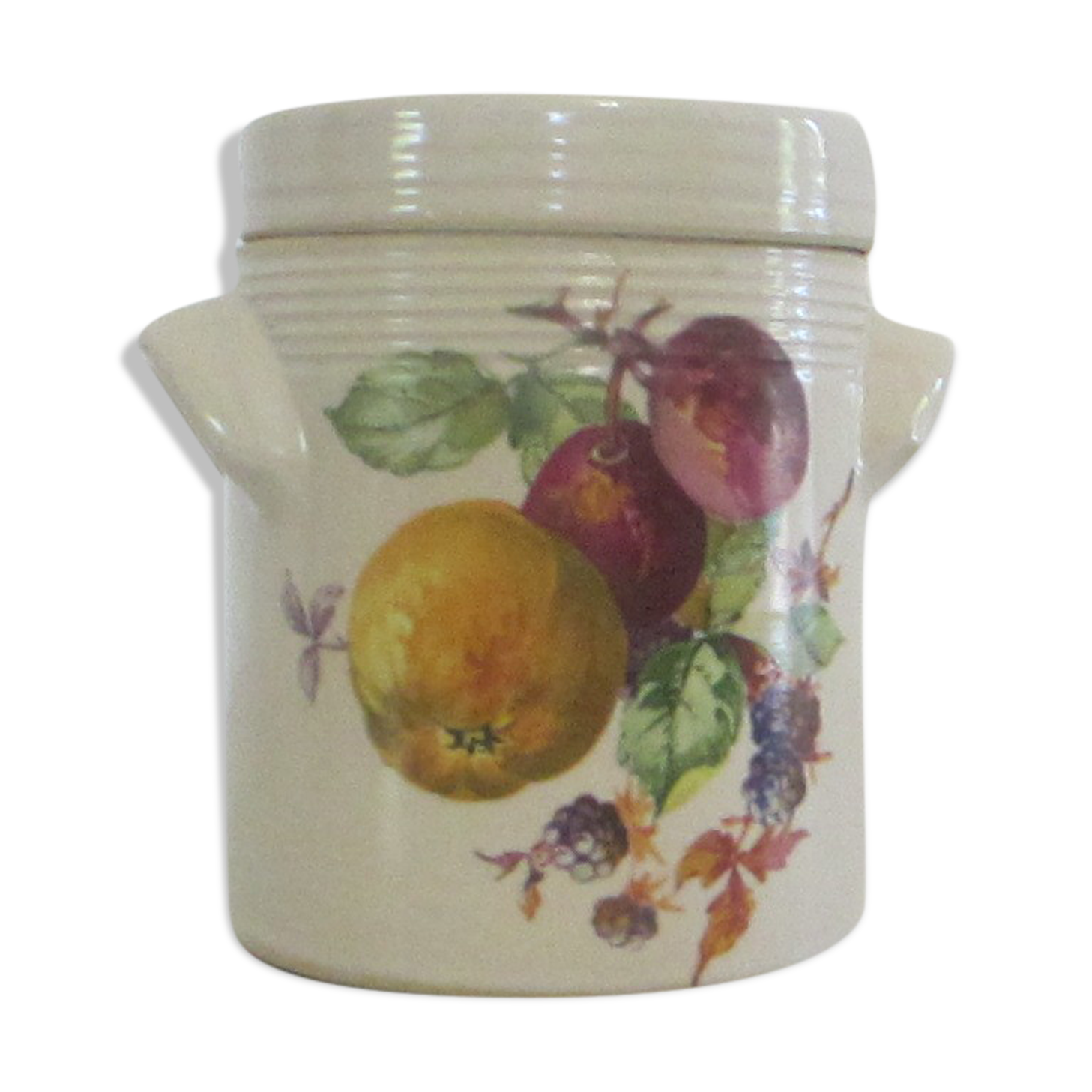 Stoneware pot with fruit decoration