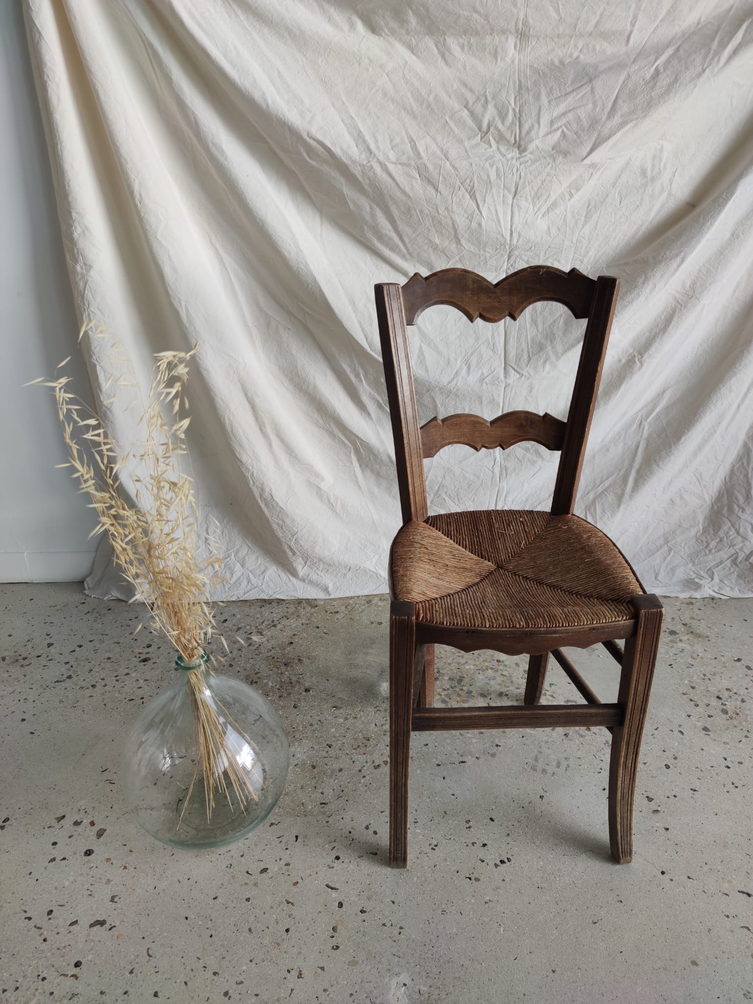 Mulched wooden chair