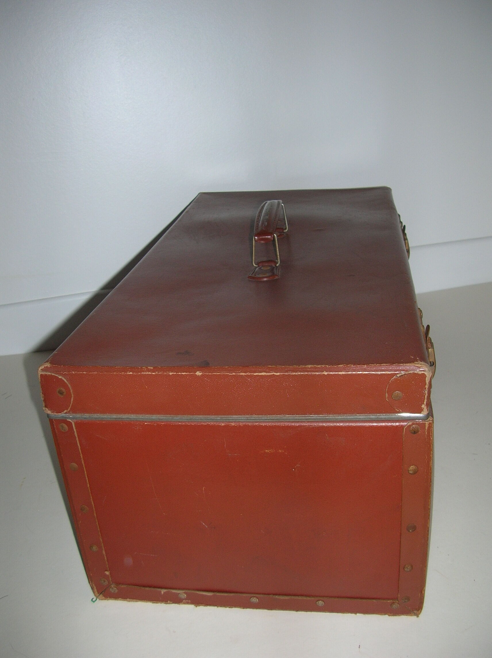 Automate Enfant a La Valise 1980 Chine - Original - Jouet Ancien