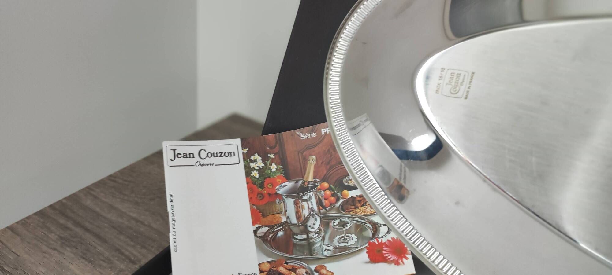 Large Jean Gouzon fish platter. President series. New with box and label.