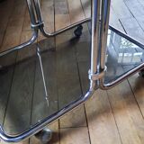 Vintage chrome metal wheel service