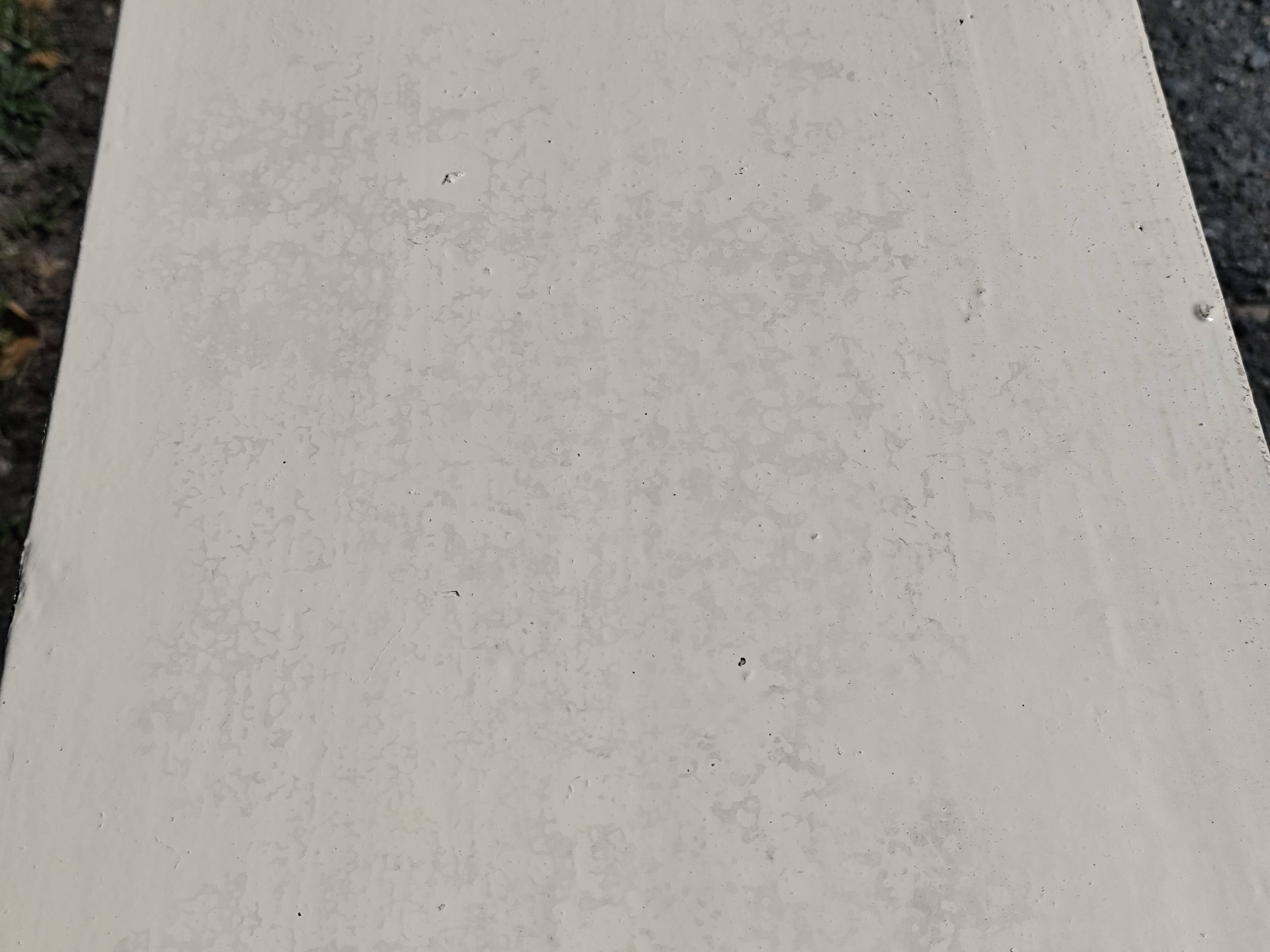 Small Parisian sideboard with one drawer and two doors, white lacquered