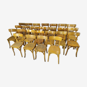 Lot de 25 chaises bistrots