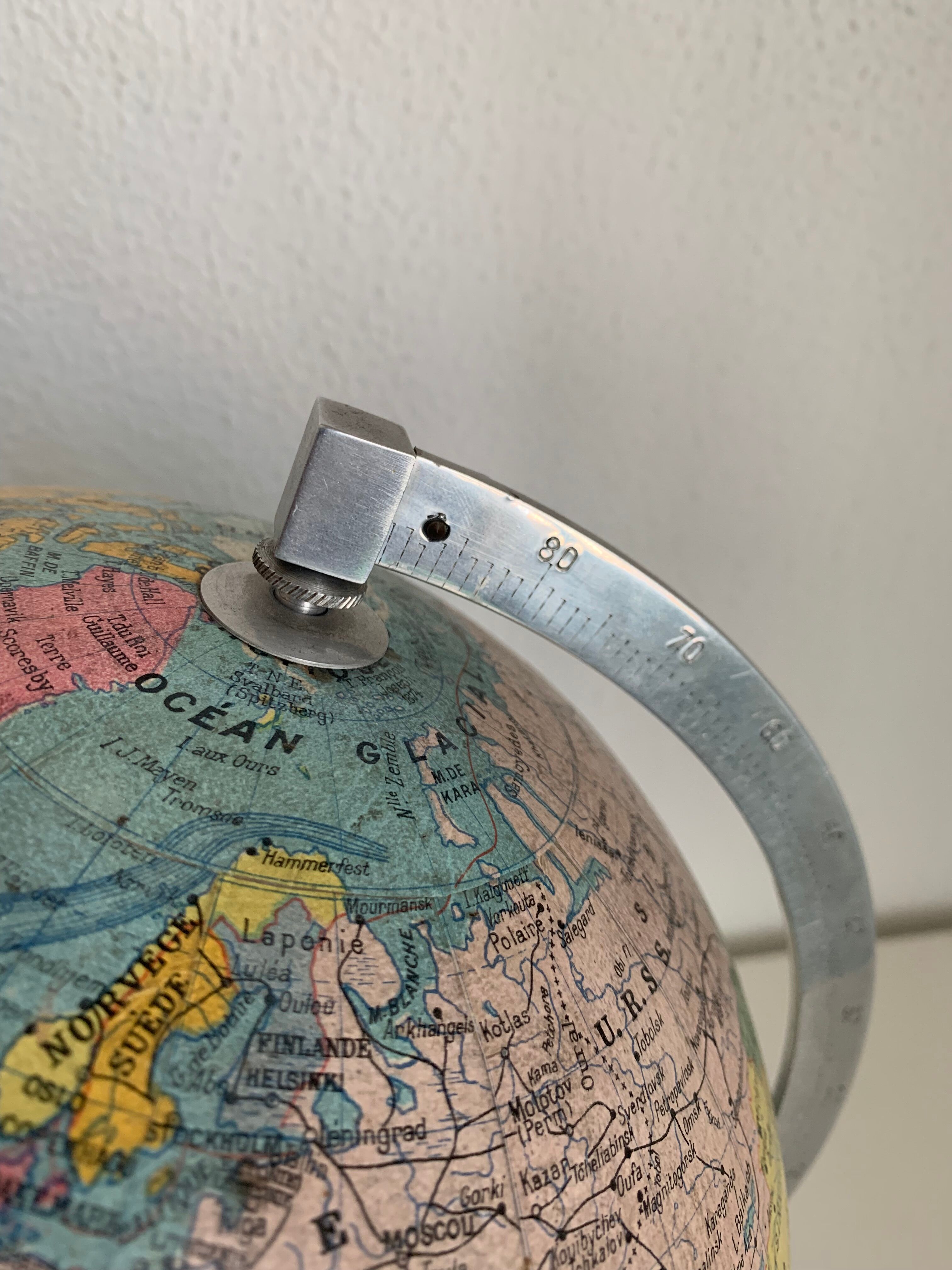 Globe vintage 1950 terrestre bois Girard Barrère Forest - 36 cm
