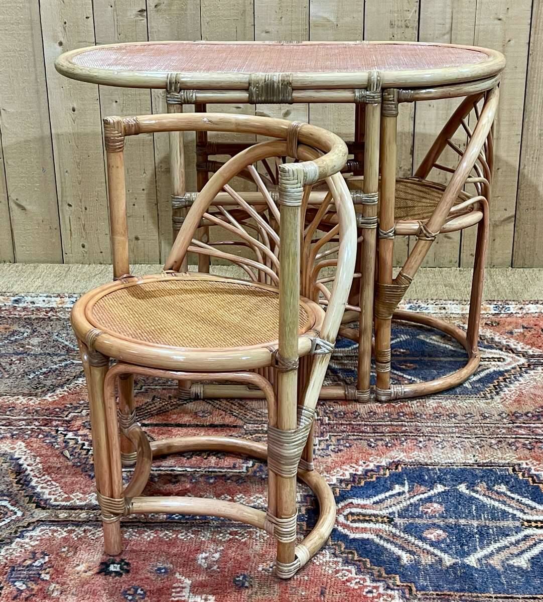 Bamboo and rattan living room set, 1 table and 2 chairs - 70s