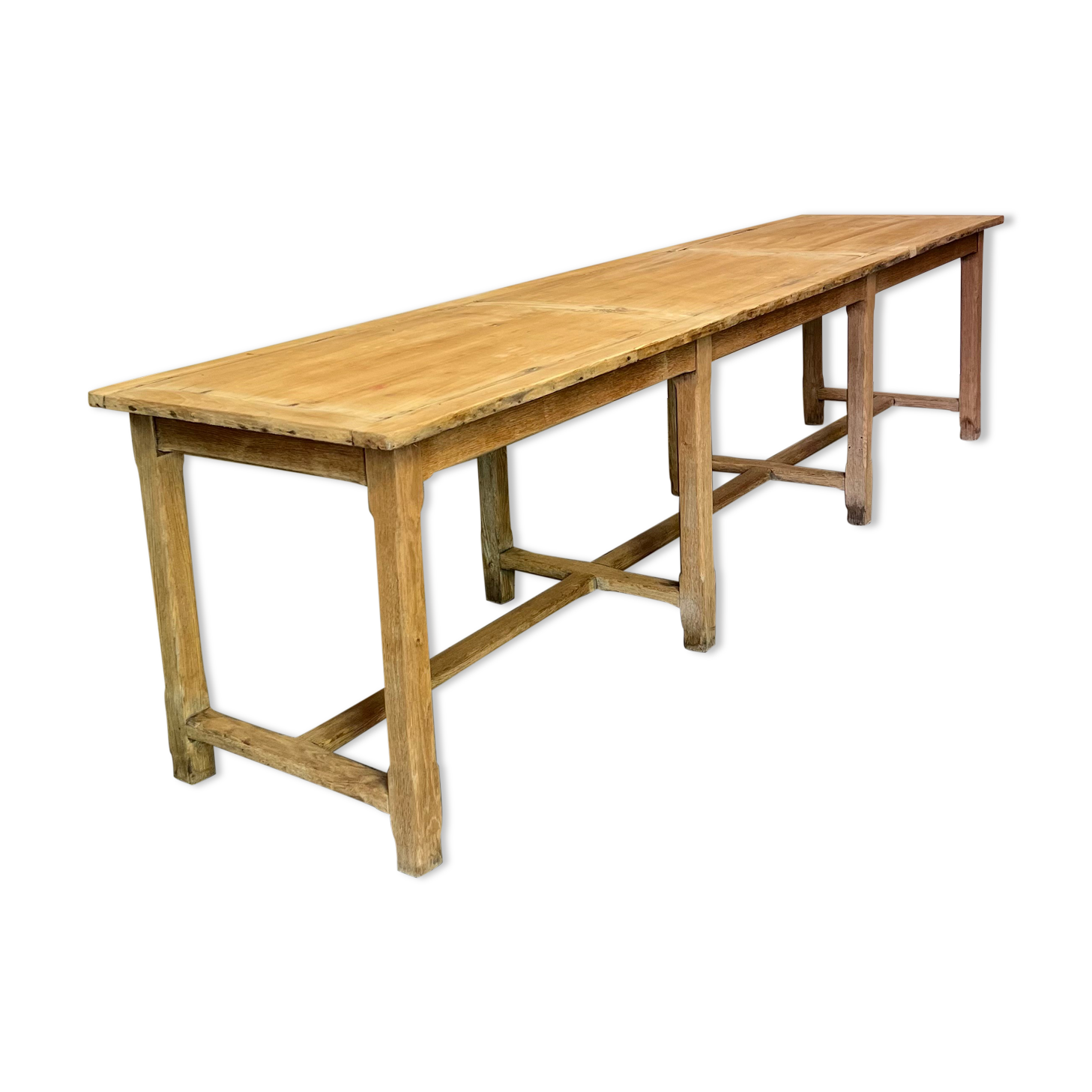 Ancienne table de ferme de communauté