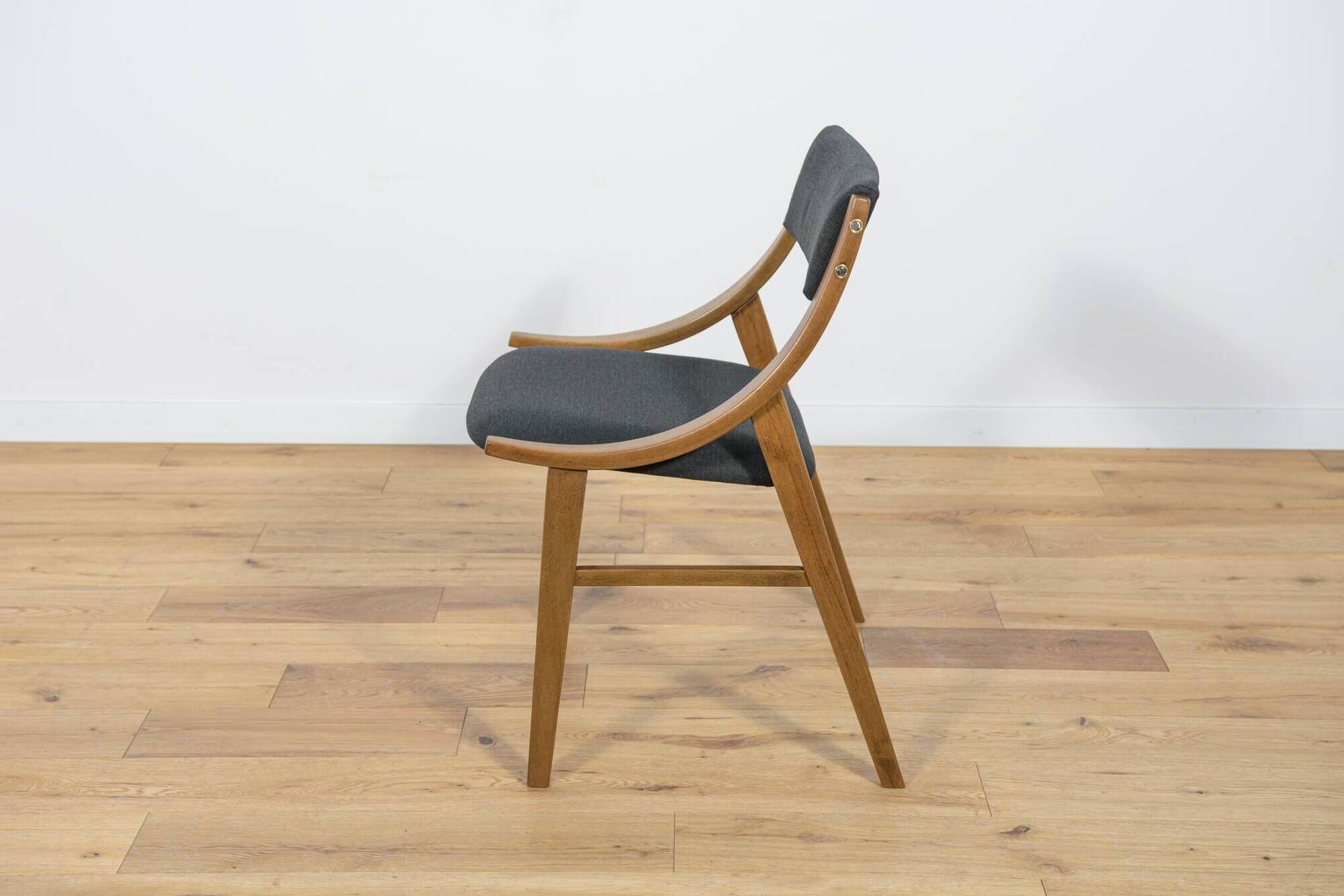 Polish ski jumper chairs from Zamojska, 1970s, set of 10
