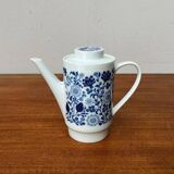 Teapot or coffee pot in German ceramic from the mid-century, Hamburg Form 20 series decor Blumenspiel by Lieselotte Kantner for Melitta, 1960s.