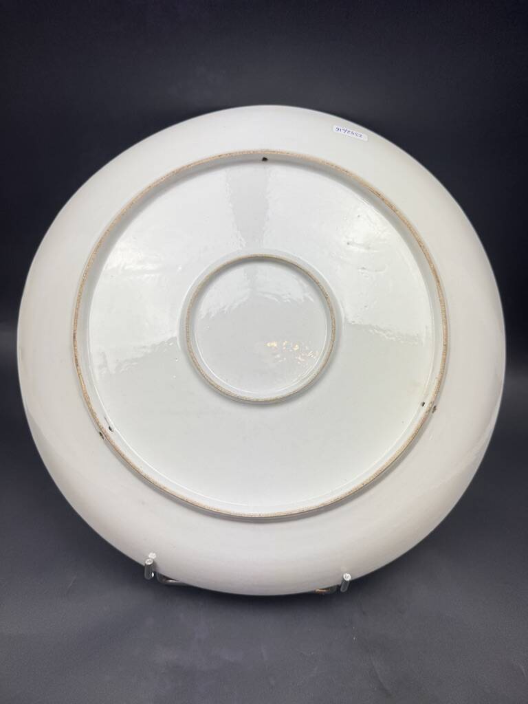 Decorative dish in Limoges porcelain, hand-painted decoration – late 19th century