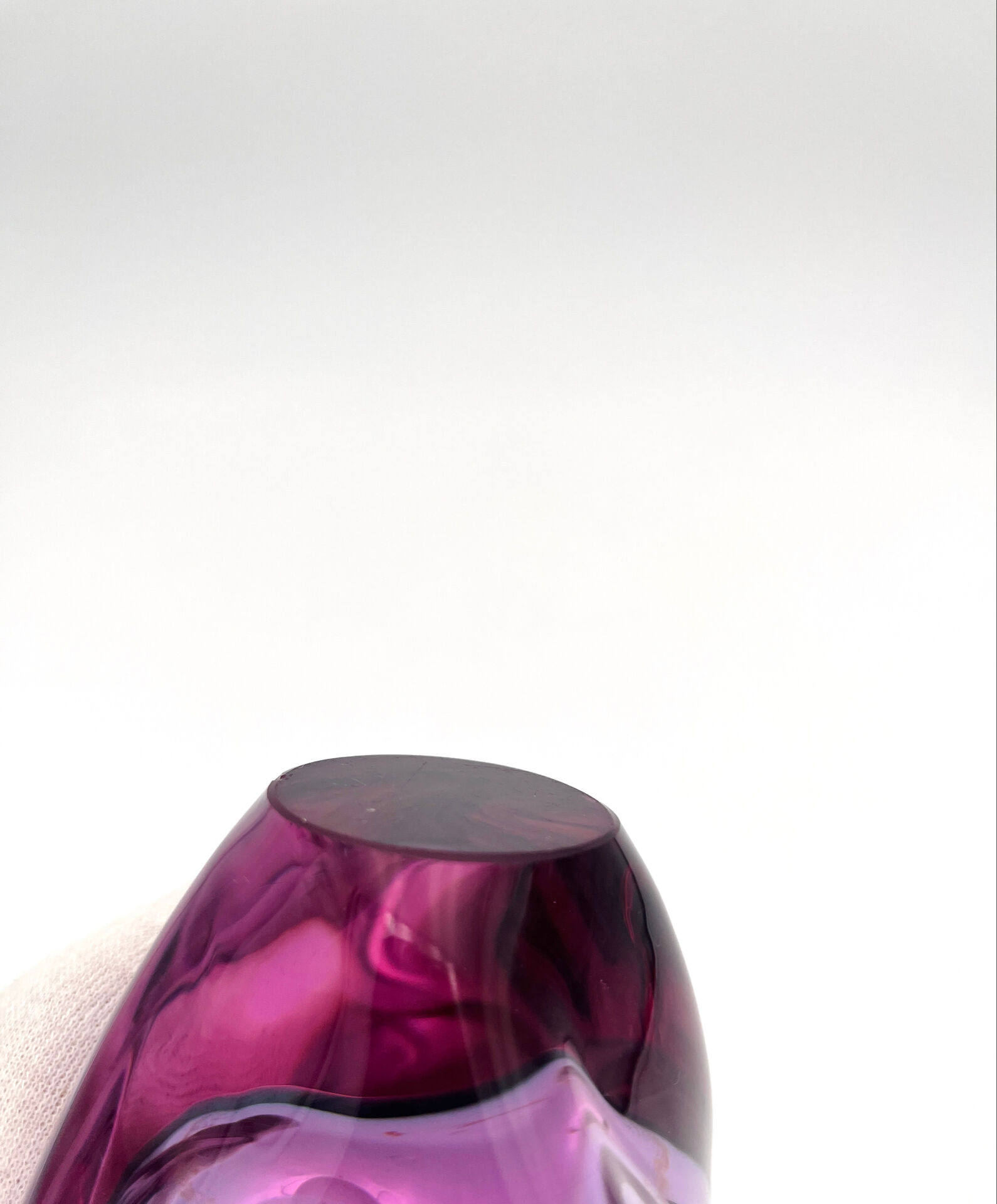 Sommerso Vase Alexandrite Miloslav Klinger ZBS - Vintage Bohemian Glass
