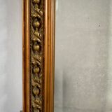 Miroir Napoléon III, doré avec fronton - 105x67cm