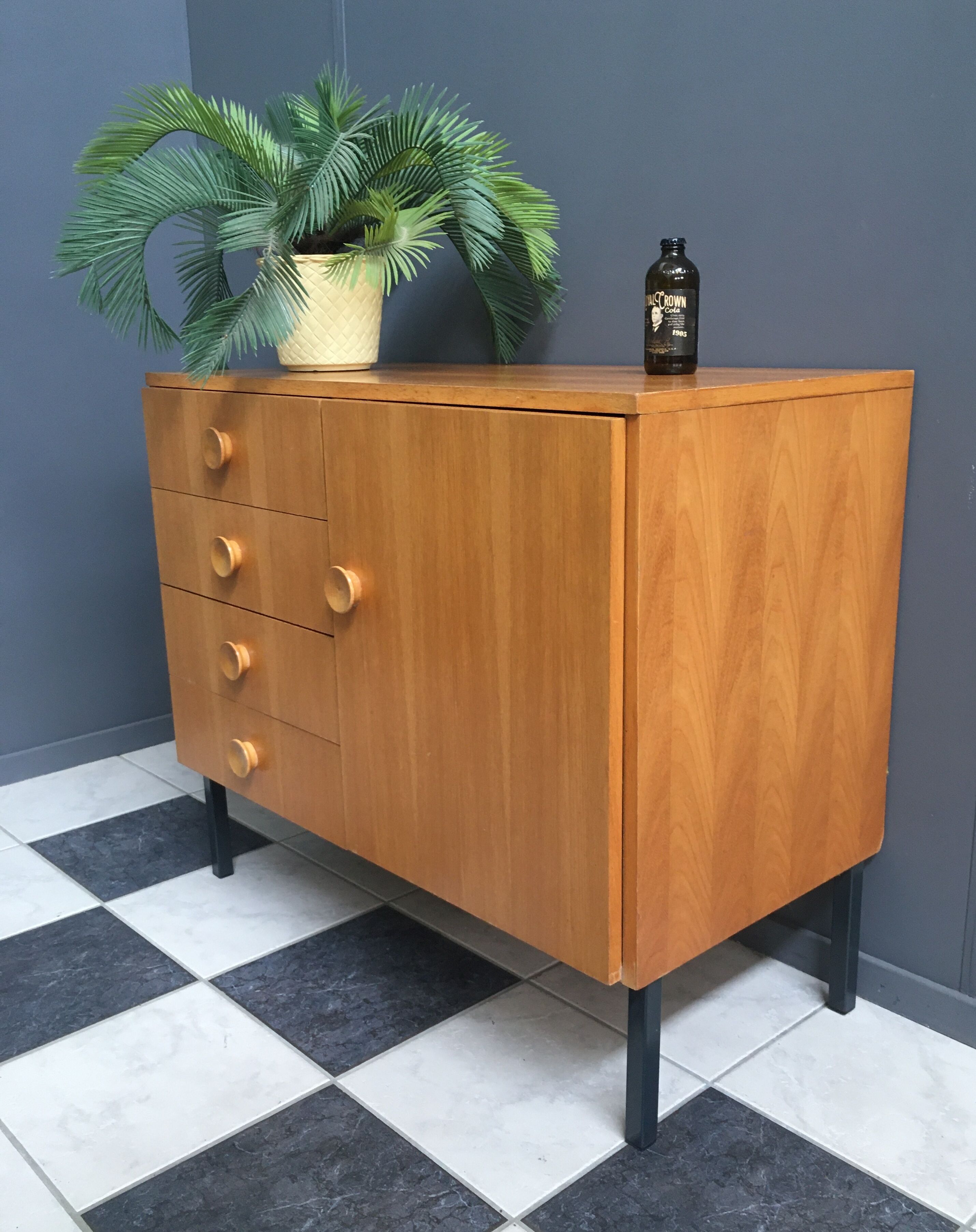 Blond wood sideboard cabinet 1970s