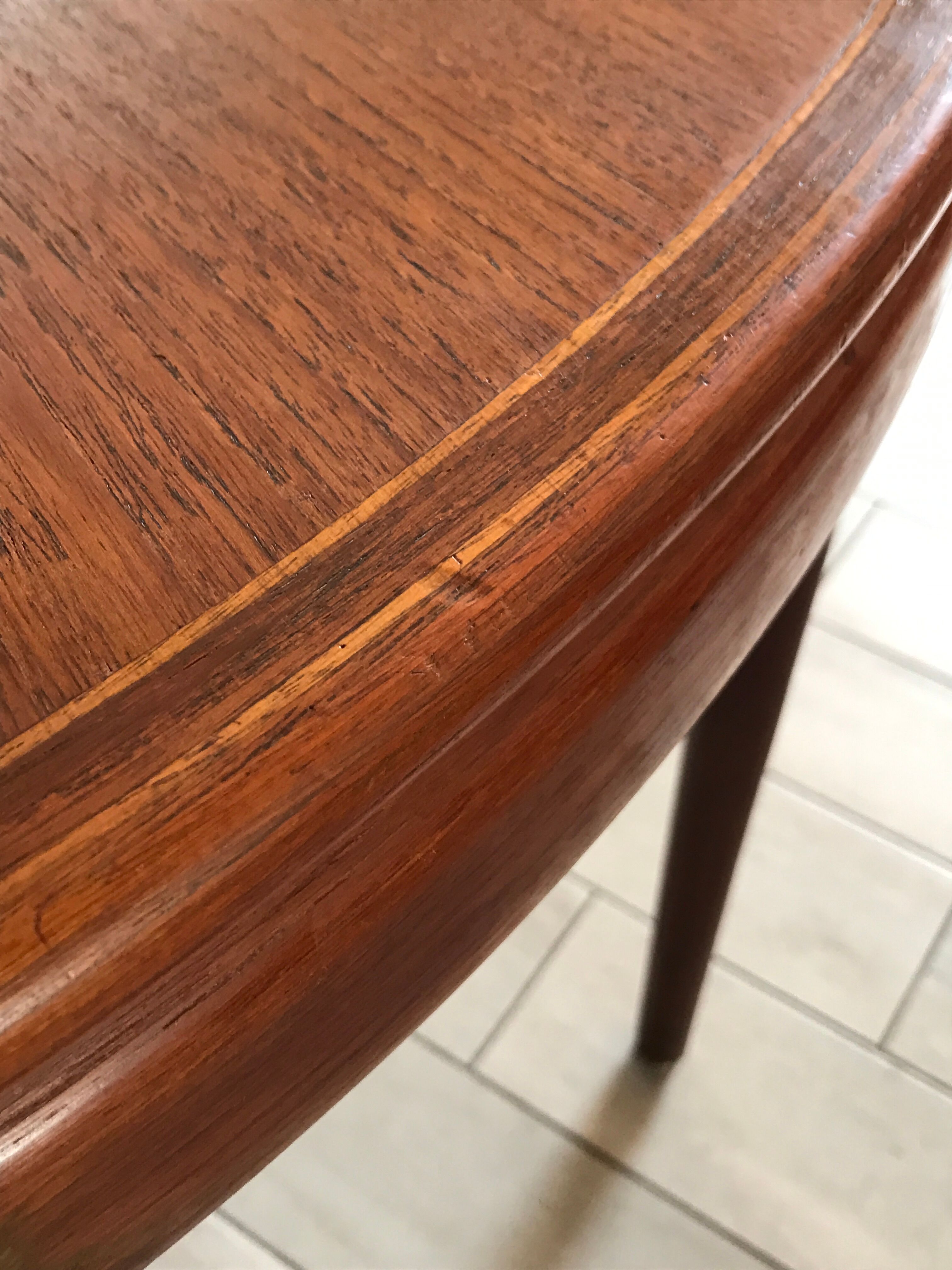 Scandinavian table Samcom design Arne Hovmand Olsen Denmark 60s