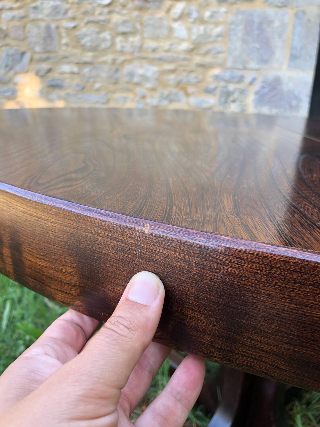 Baumann round extendable table