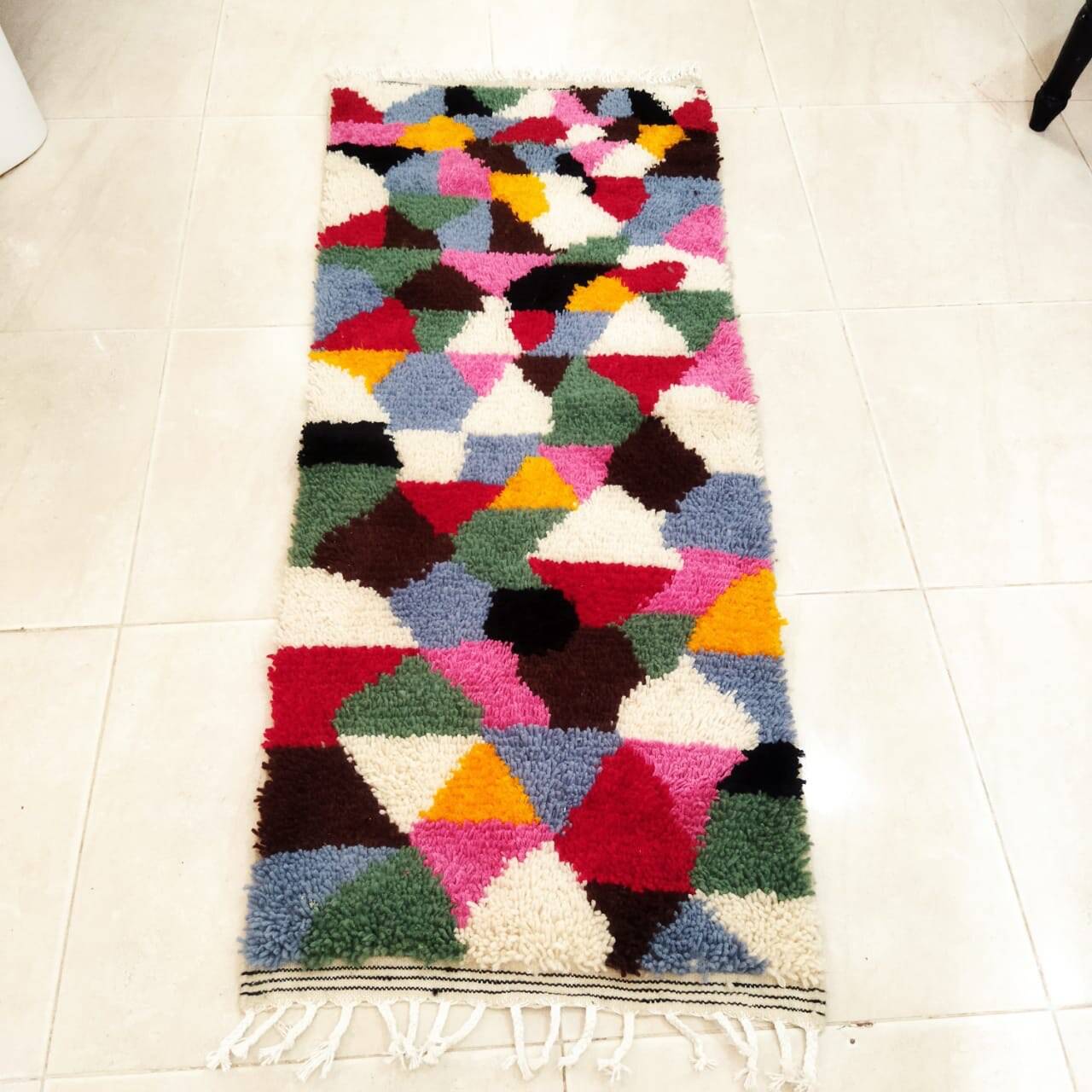 Handmade wool Berber rug 155 x 60 cm