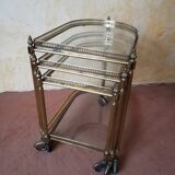 Serving tables 1970
