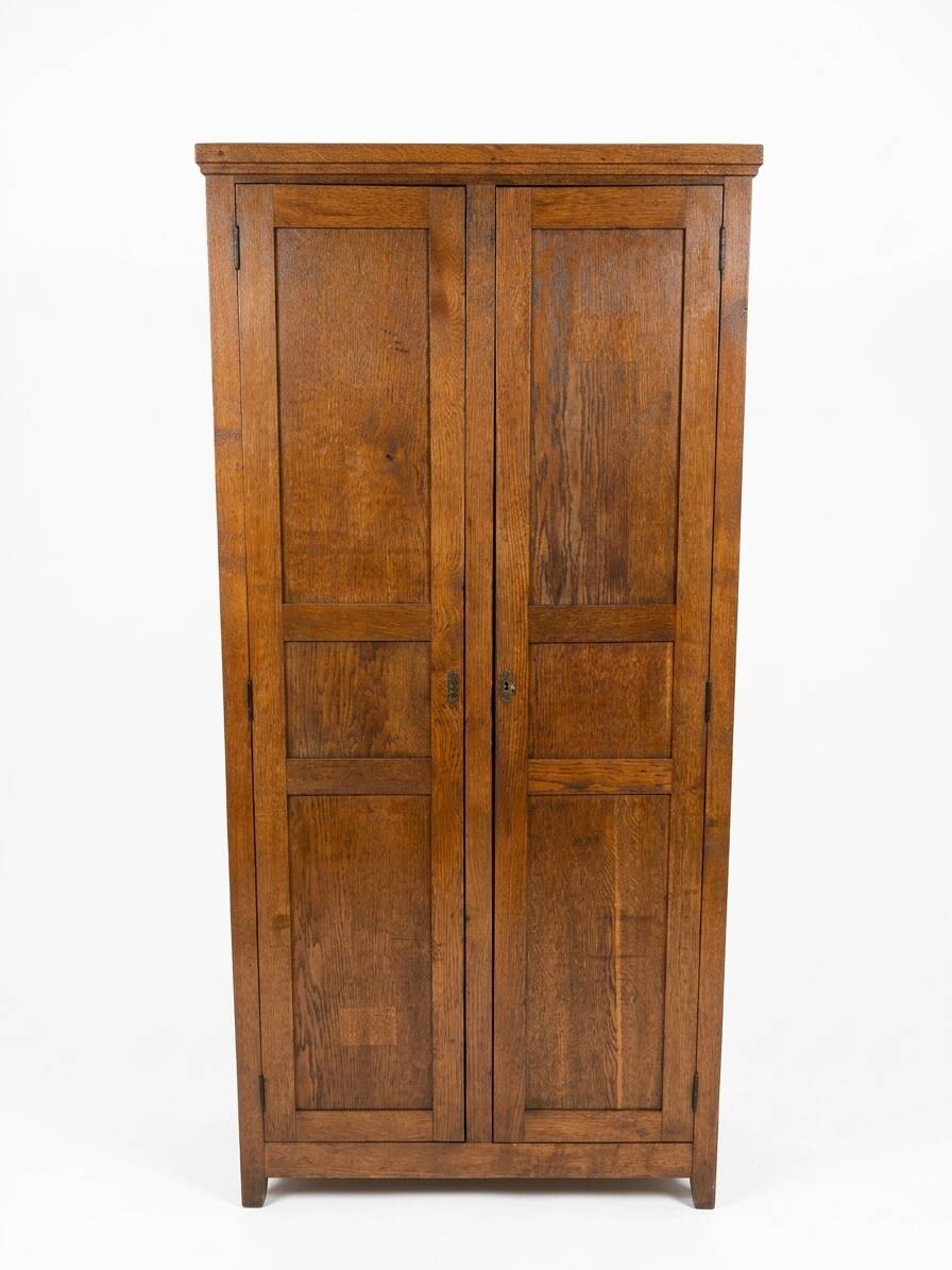 Armoire parisienne ancienne en chêne