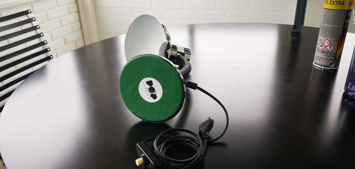 Optical checkerboard lamp