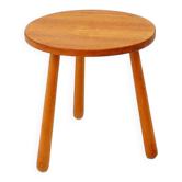 Table d'appoint vintage en bois massif avec pieds arrondis