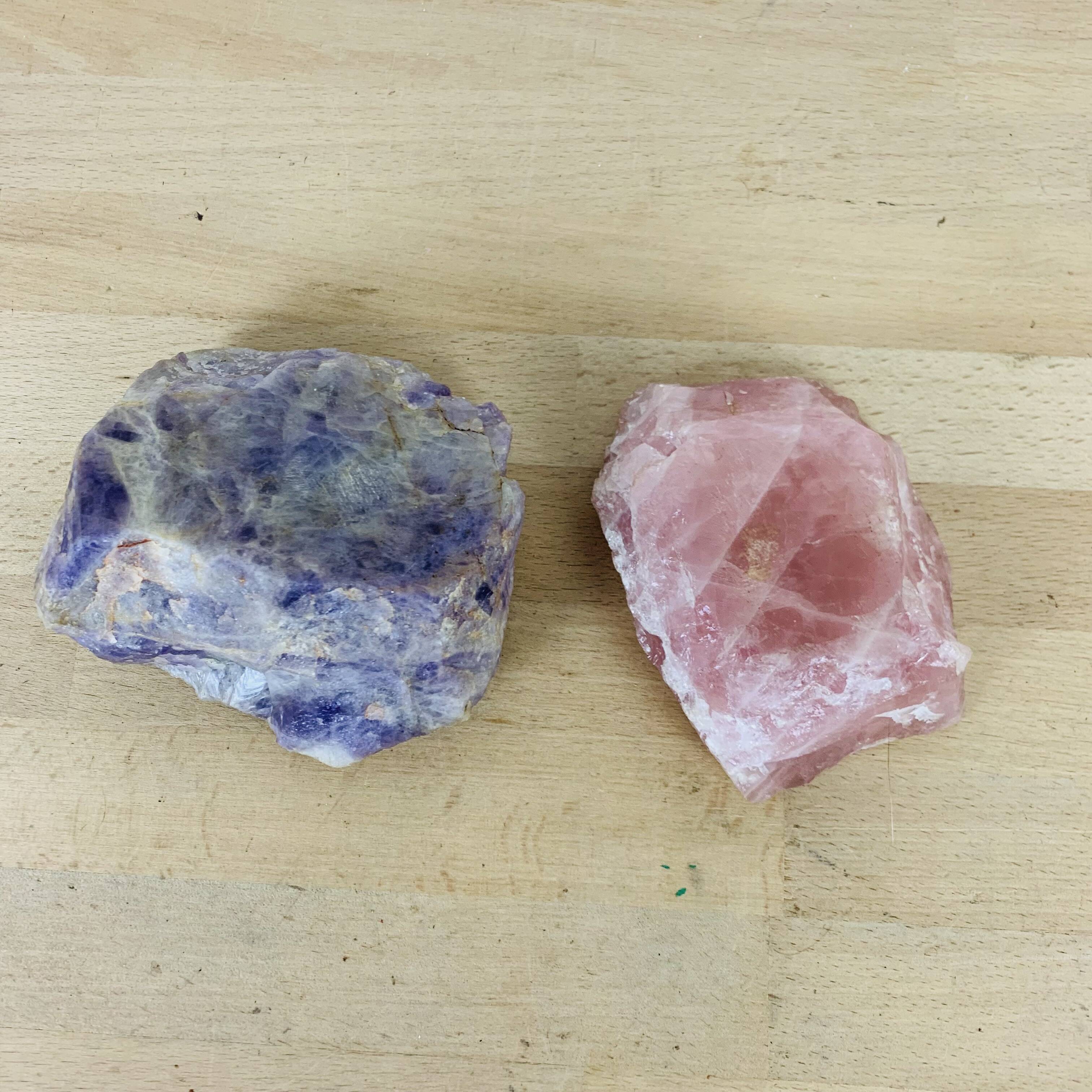 2 empty ring size pockets in stone, rose quartz and amethyst