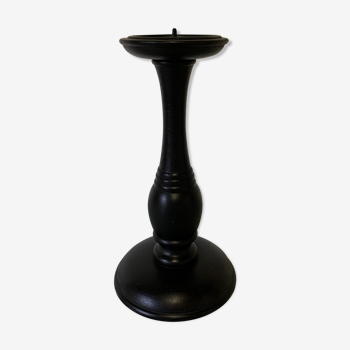 Black candle holder