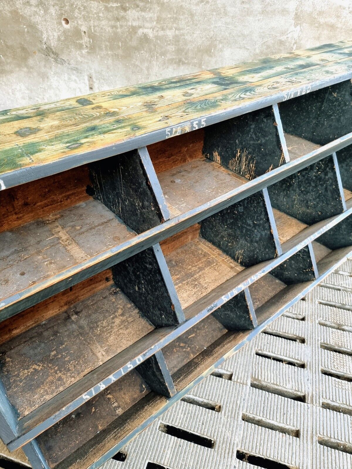 Old grutter cabinet shop cabinet