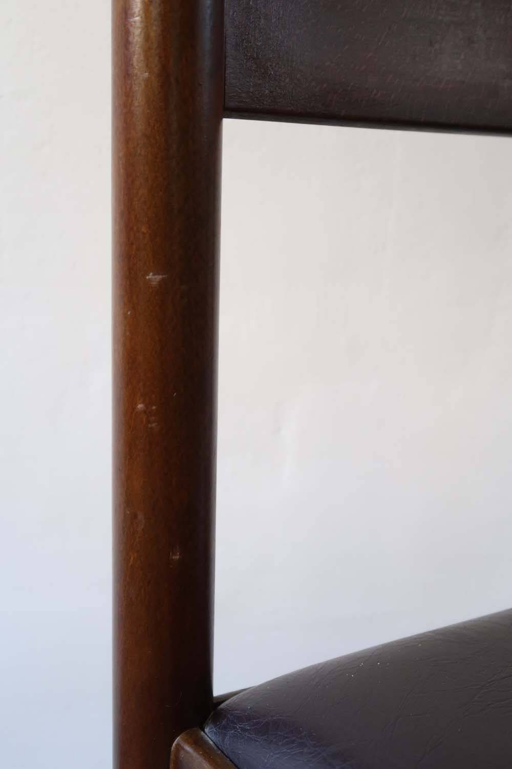 4 brutalist skai chairs (3 lots available)