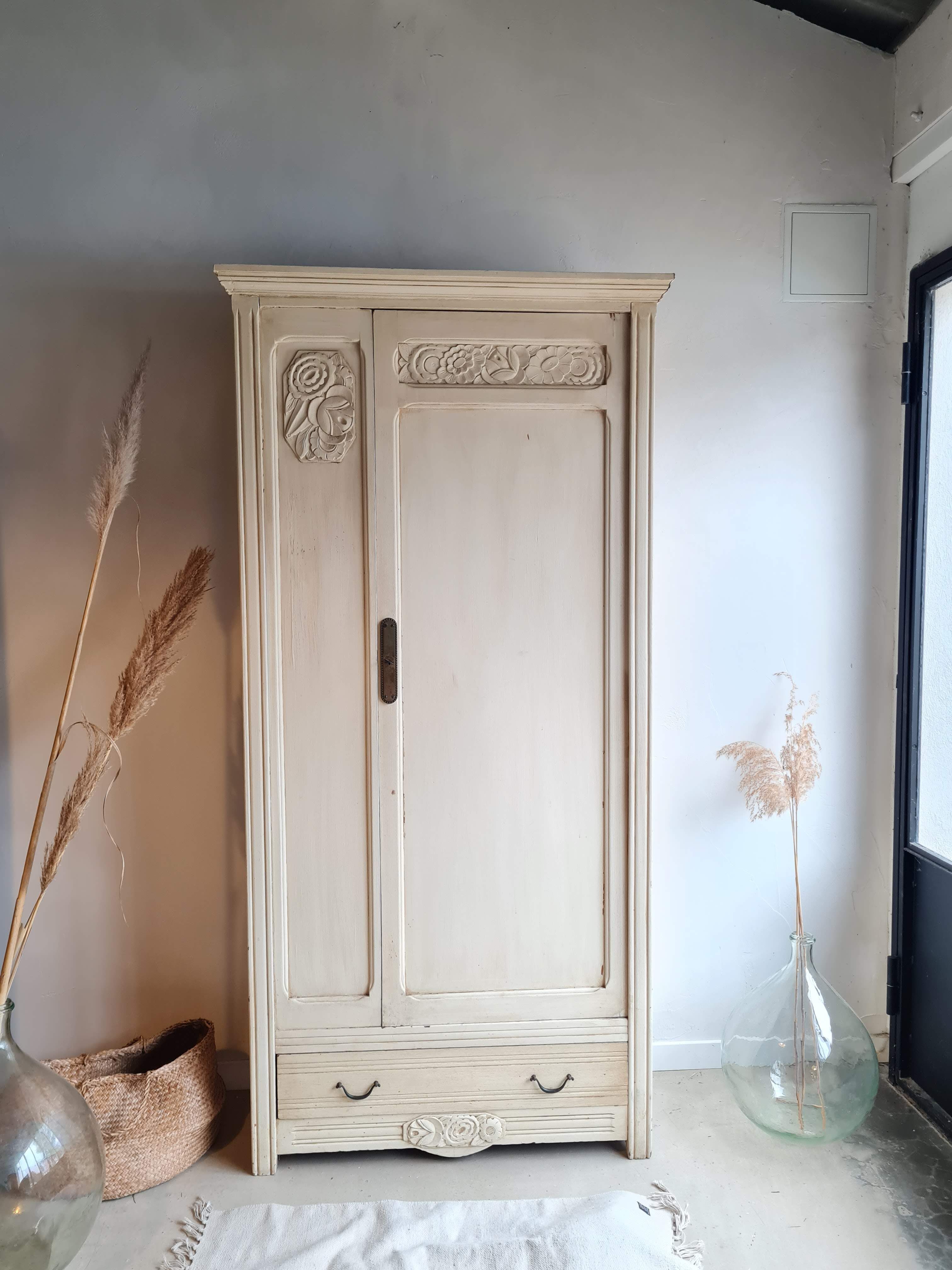 Art Deco Parisian wardrobe