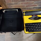 Brother Deluxe 800 typewriter