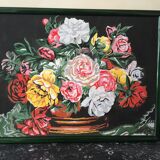 Tableau bouquet de fleurs sur fond noir et cadre vert