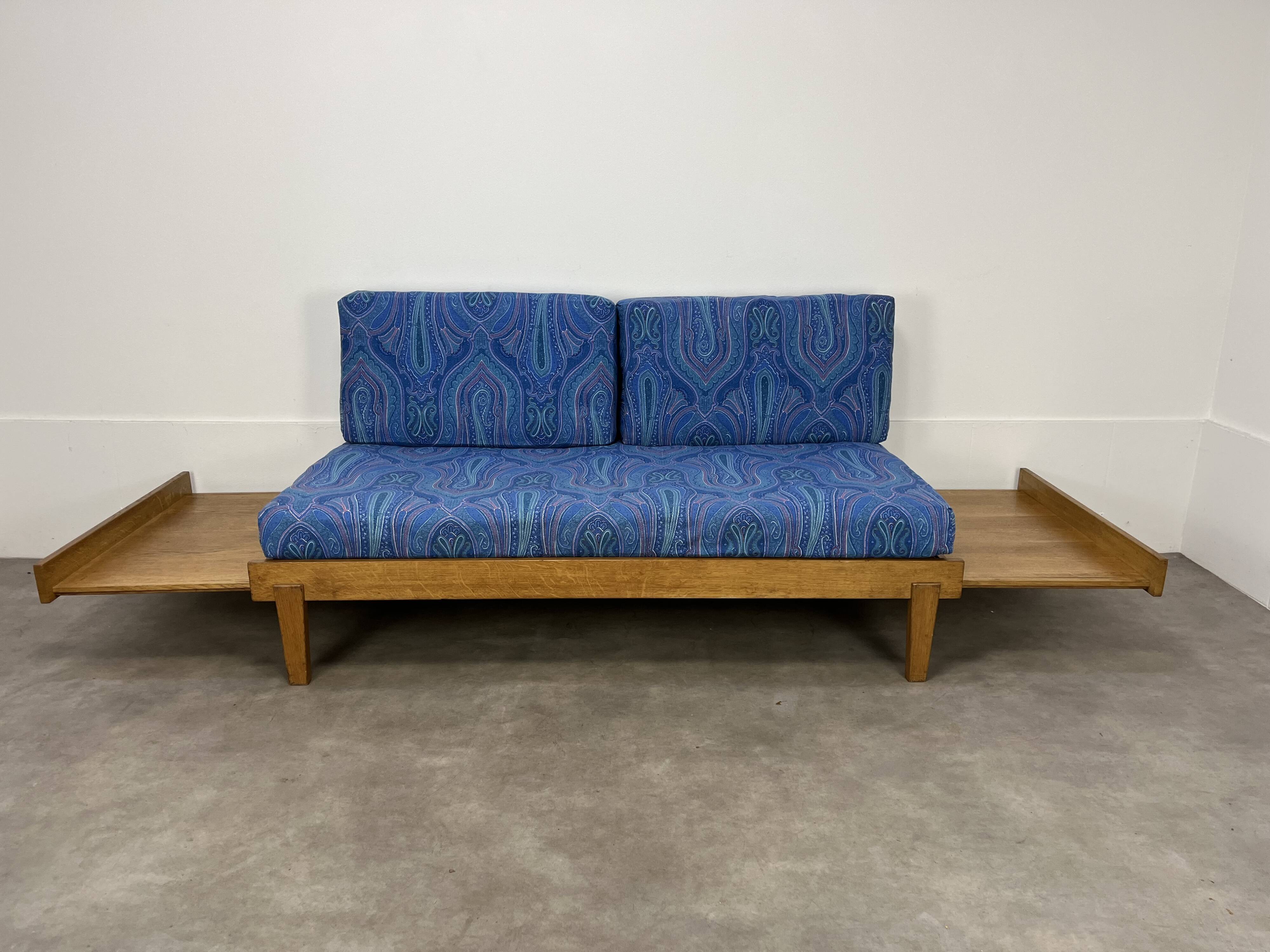 Vintage 1950s daybed sofa