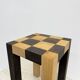 Table d'appoint en bois massif vintage style échiquier, années 1970