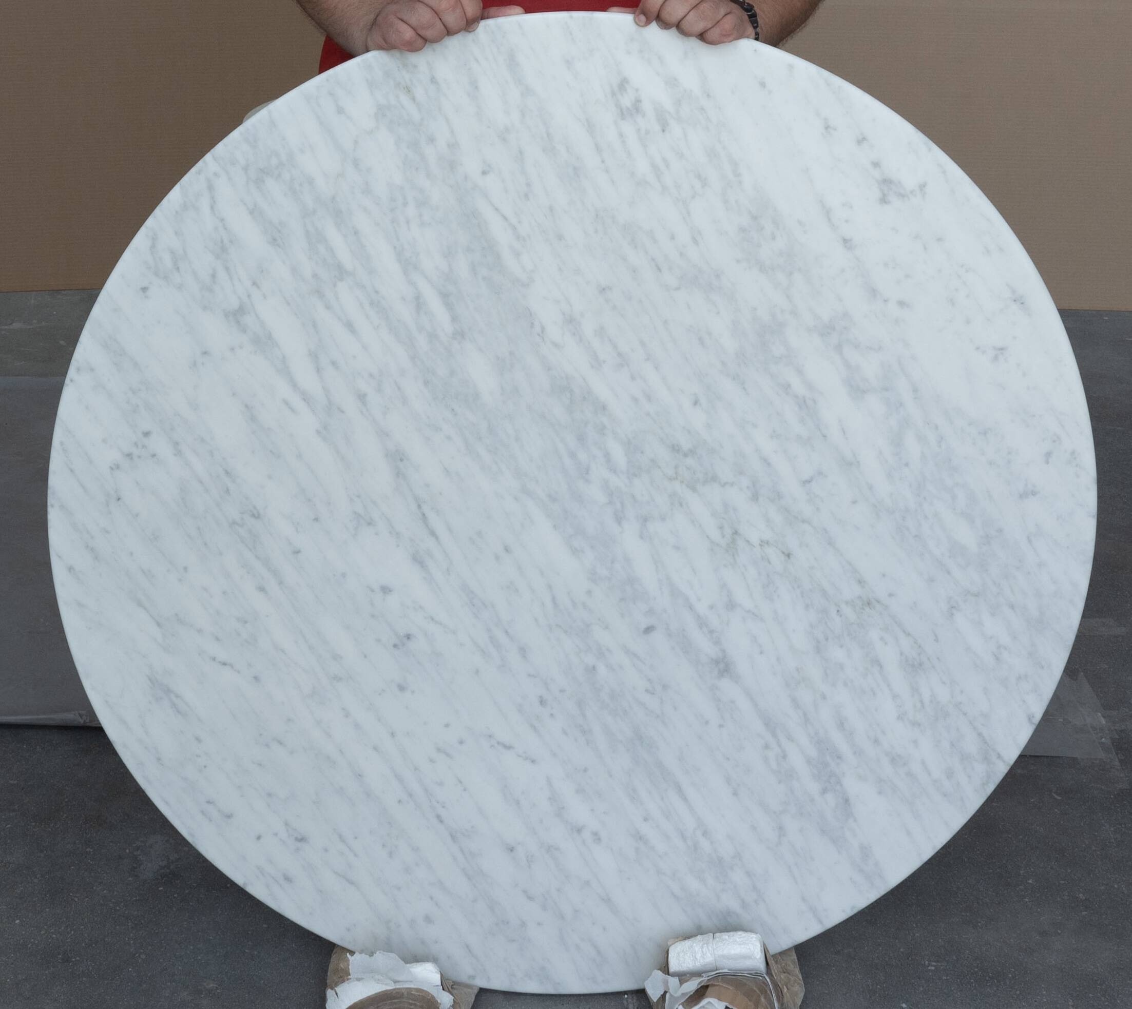 Original Knoll Tulip 107cm round Eero Saarinen Statuarietto matte LIKE NEW!