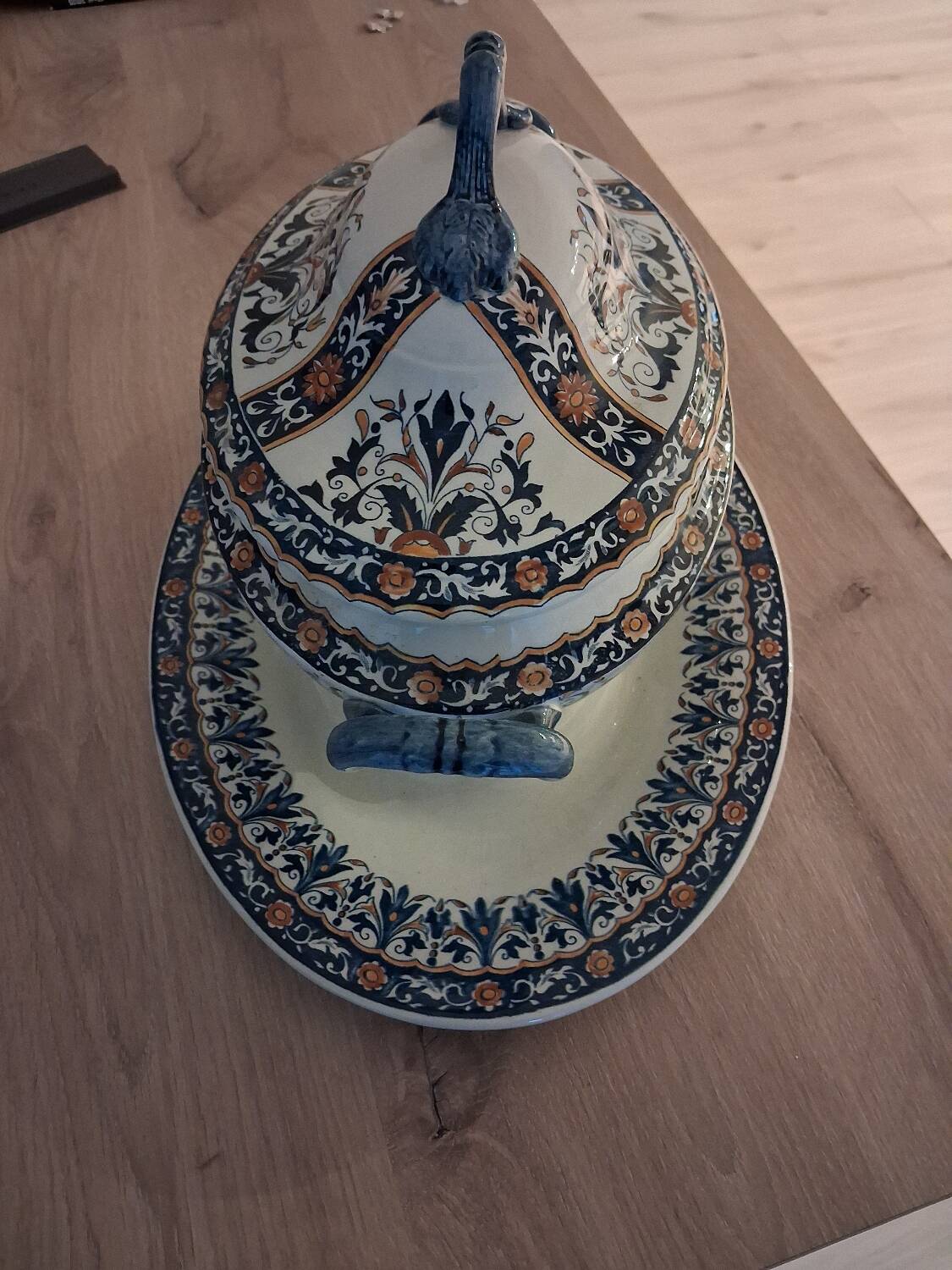 Antique Gien soup tureen