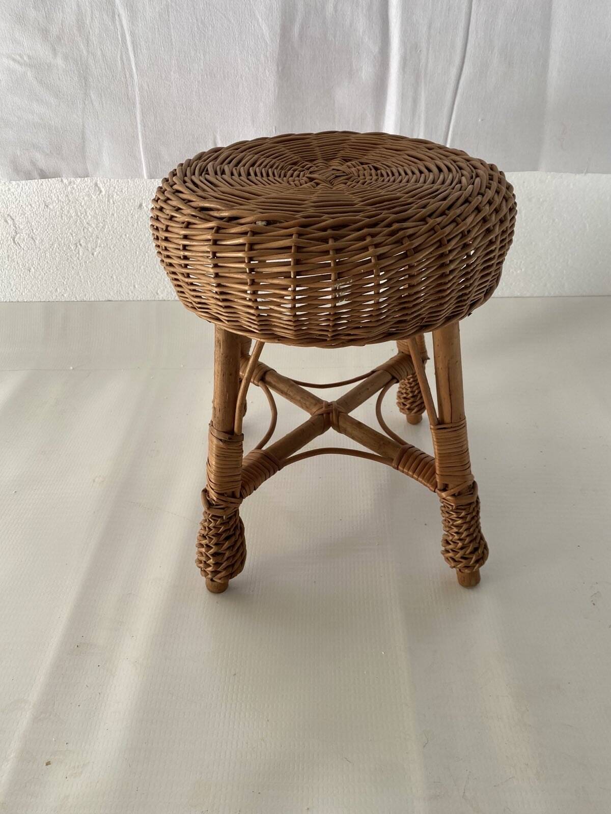 Round rattan stool (1950s)