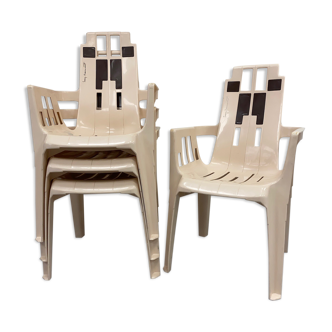 Boston chairs by Pierre Paulin for Stamp