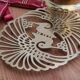 Golden table mat