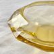 Poudrier Art Déco aux parois facettées  en cristal jaune citrine