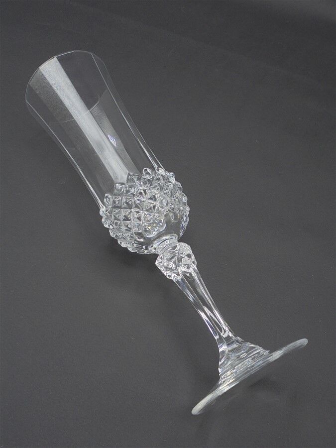 Champagne flute