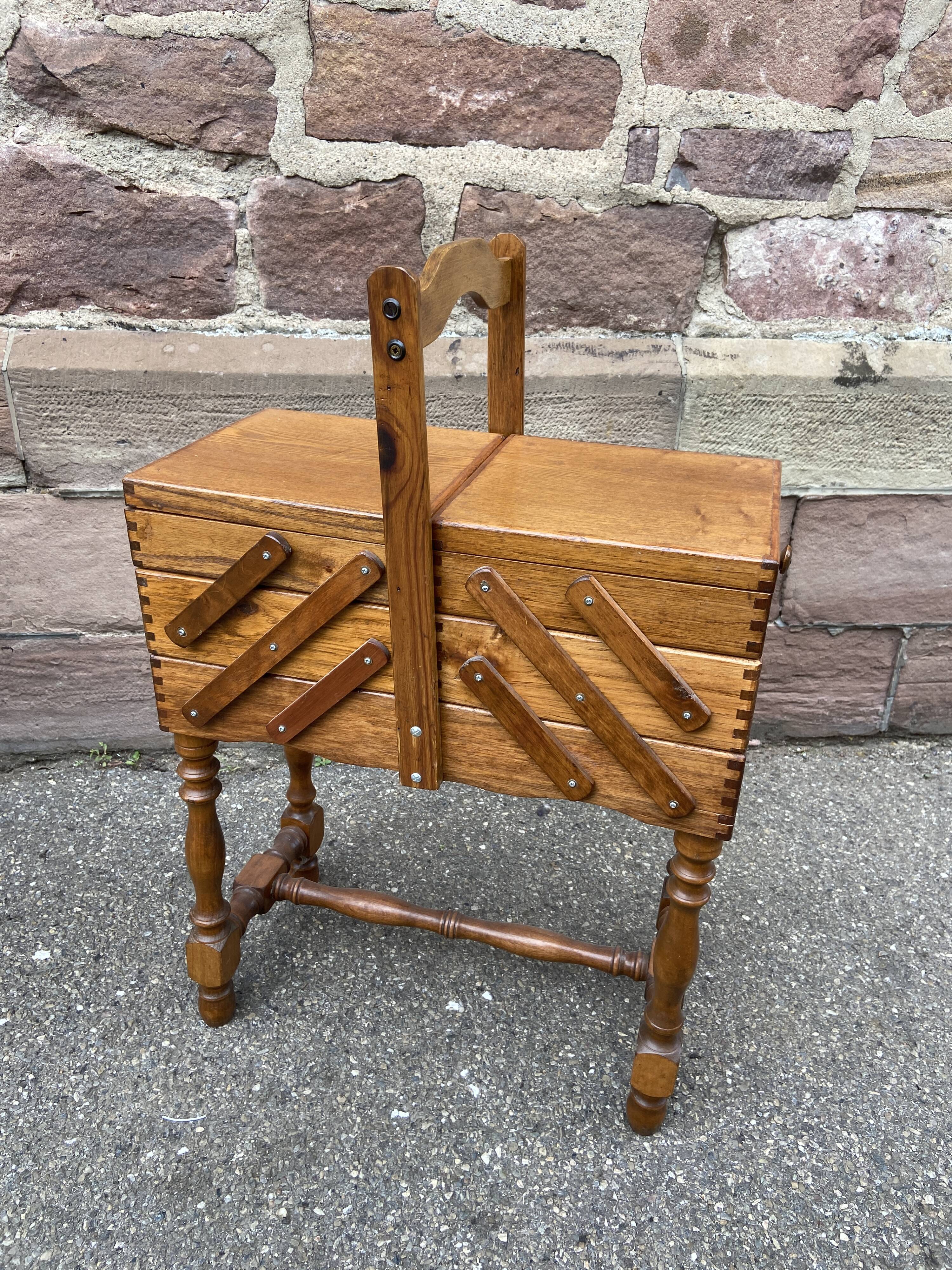 Scandinavian vintage Art Deco worker sewing box sewing box 1950