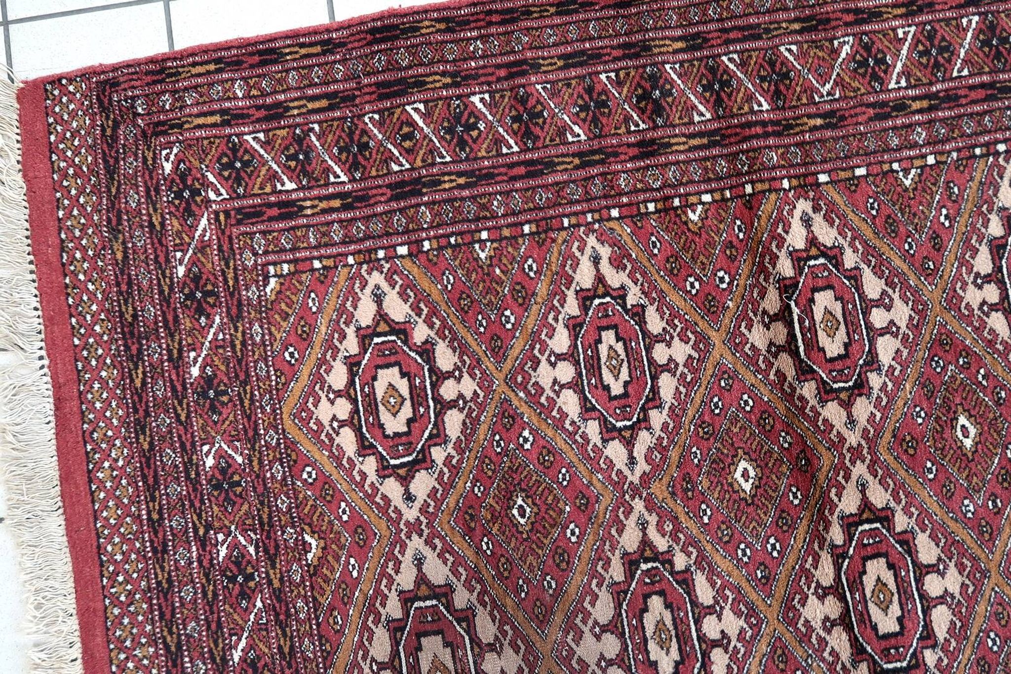 Tapis vintage afghan Ersari fait main en laine – 123 x 183 cm