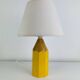 Lampe crayon en bois jaune vintage, style Pierre Sala, pour enfants